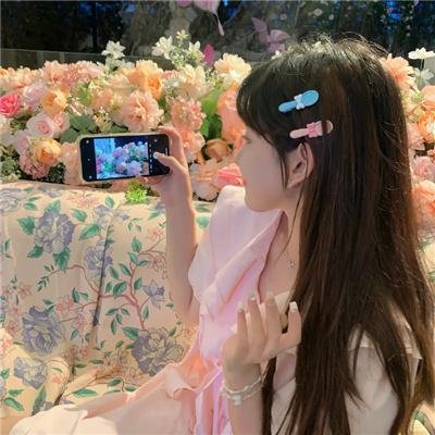 吸血粘土 海报